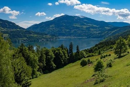 Gasthof Kirchenwirt Gnesau Екстер'єр фото